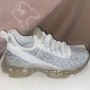 Steve Madden women’s shoes. White with jewels. Size 8